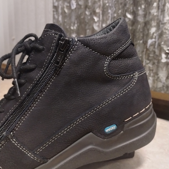 Women's Wolky sneaker booties 8 - Picture 4 of 14